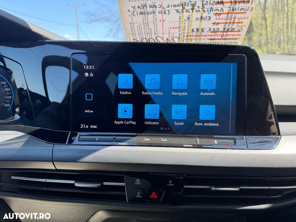 Volkswagen Golf 1.5 TSI ACT Style - 17