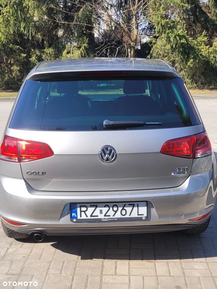Volkswagen Golf 1.2 TSI BlueMot Comfortline - 4