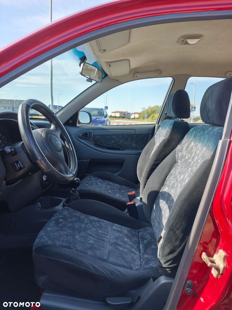 Daewoo Lanos 1.5 SE - 29