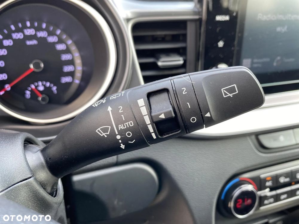 Kia XCeed 1.5 T-GDI M - 20