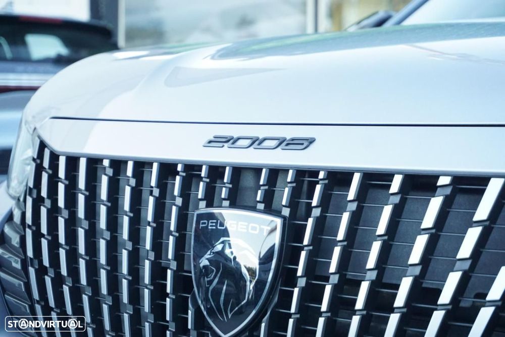 Peugeot e-2008 54 kWh Allure - 12