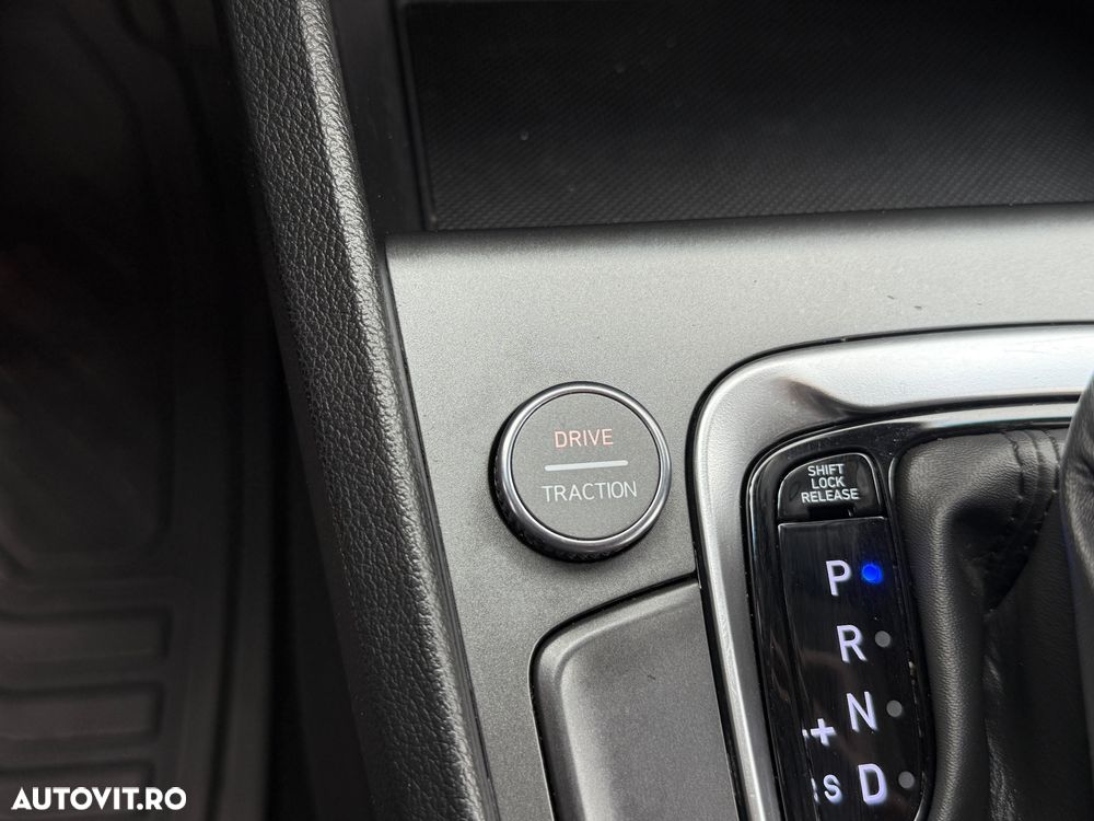 Hyundai KONA 1.6 CRDi DCT 4WD Style - 11