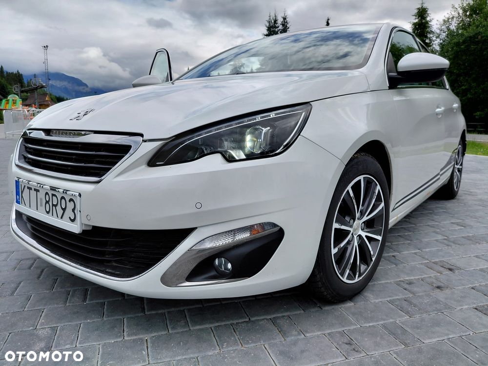 Peugeot 308 1.2 PureTech Allure S&S - 2