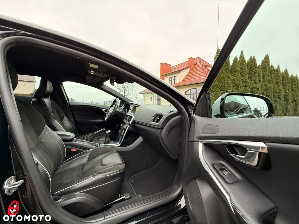 Volvo V40 D4 RDesign - 24