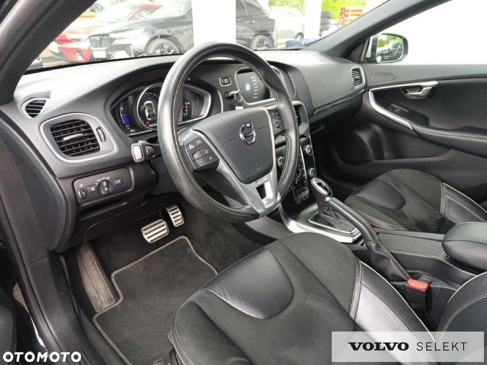 Volvo V40 - 15