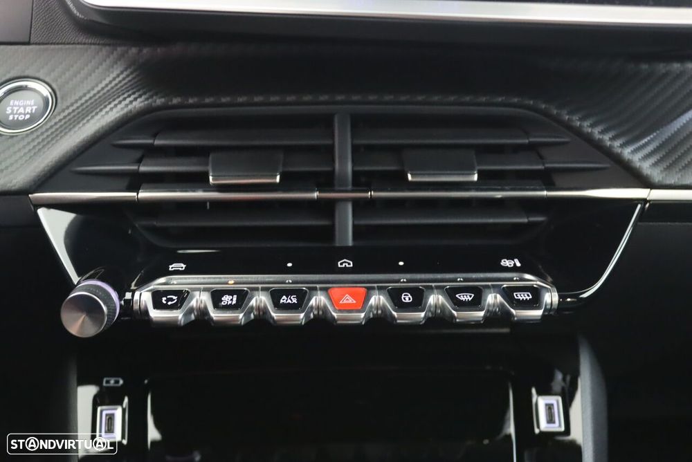 Peugeot e-2008 54 kWh Allure - 30