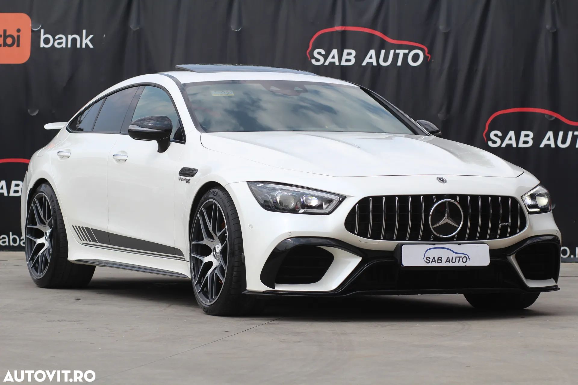 Mercedes-Benz AMG GT-S 63 4MATIC+ - 1