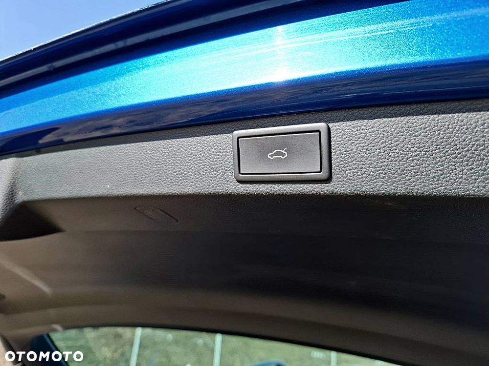 Skoda Karoq 1.5 TSI ACT GPF 4x2 Style DSG - 10