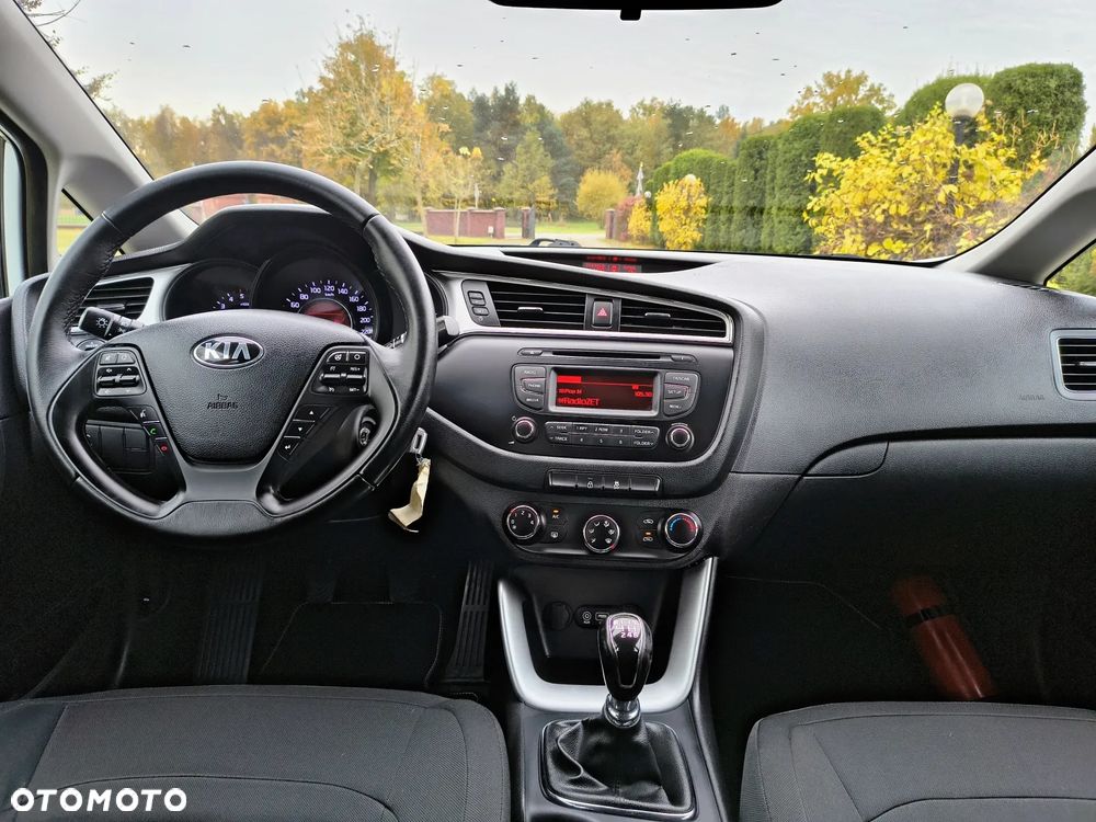 Kia Ceed 1.4 CRDi 90 Vision - 18