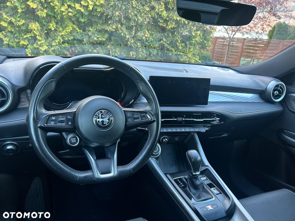 Alfa Romeo Tonale 1.3 PHEV Q4 Edizione Speciale - 13