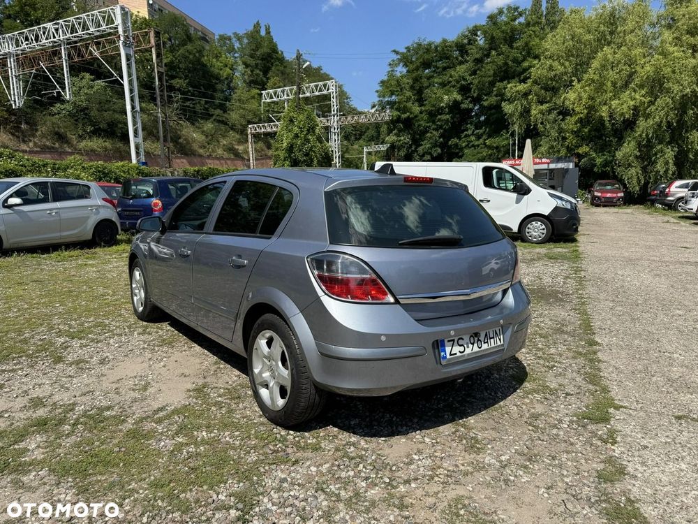 Opel Astra - 31