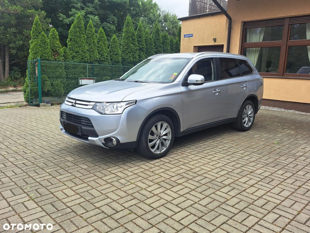 Mitsubishi Outlander 2.2 DI-D 4WD Diamant Edition - 21