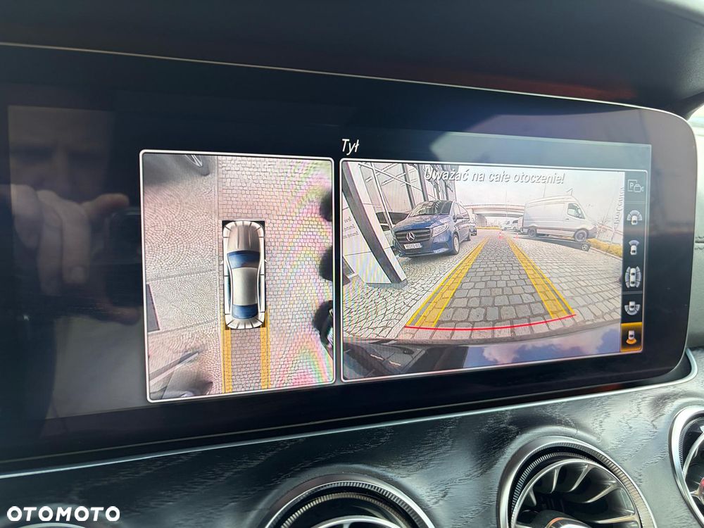 Mercedes-Benz Klasa E 220 d 4-Matic AMG - 22