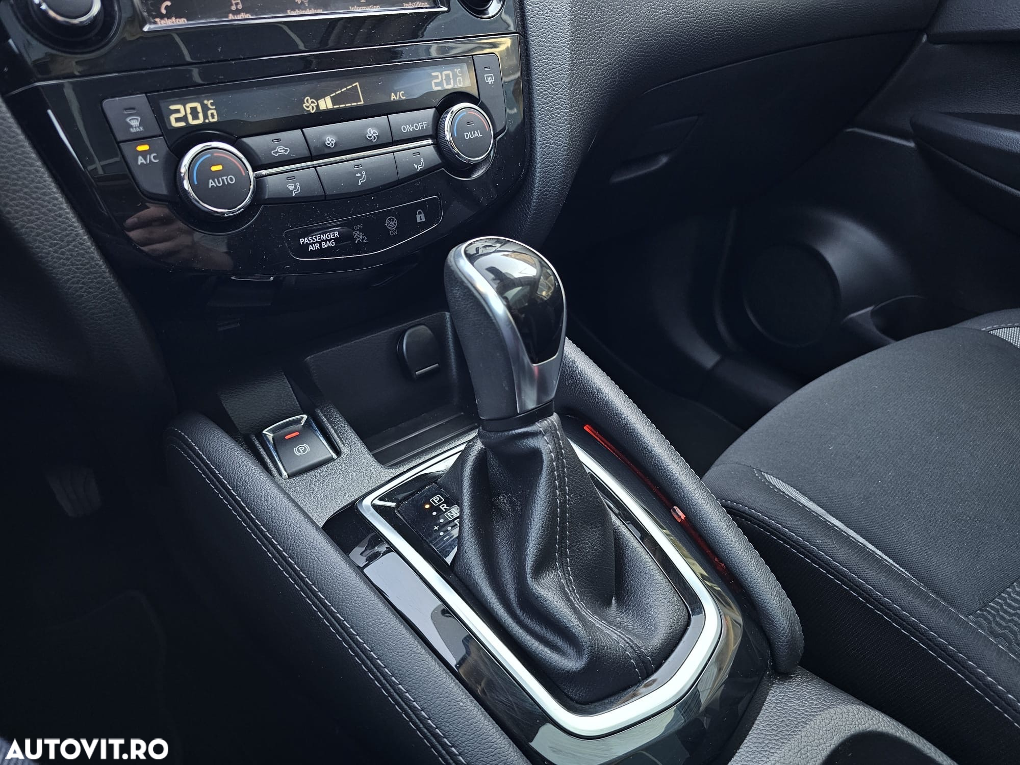 Nissan Qashqai 1.5 DCI DCT N-CONNECTA - 14