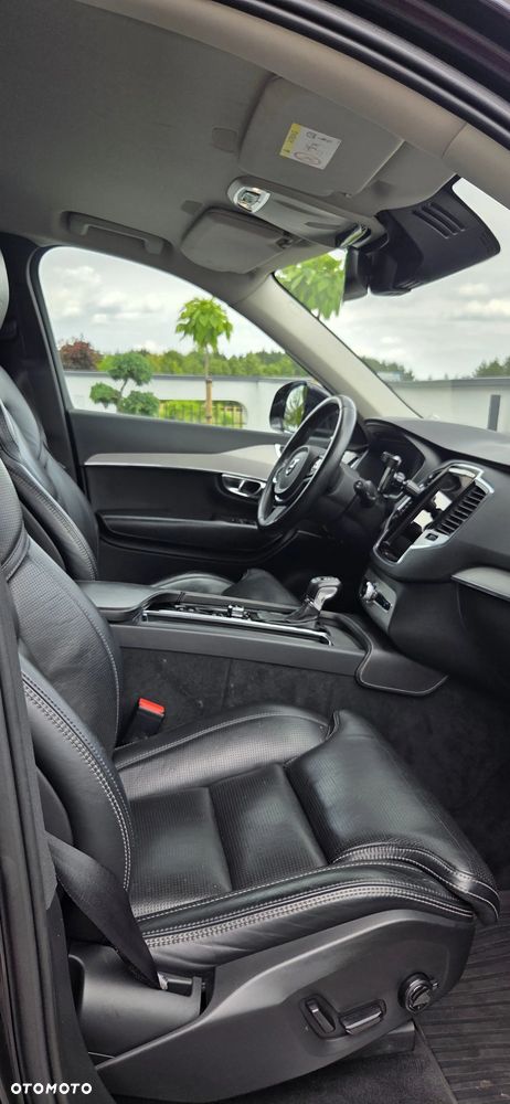 Volvo XC 90 - 6
