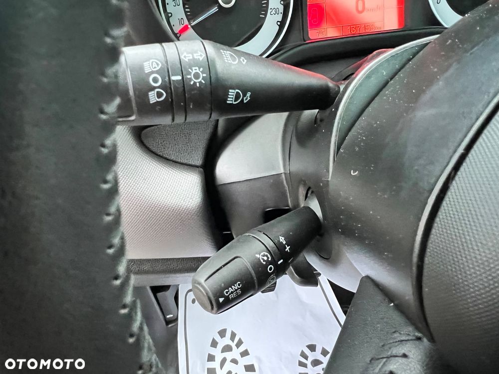 Fiat 500L 1.4 16V T-Jet Lounge - 25