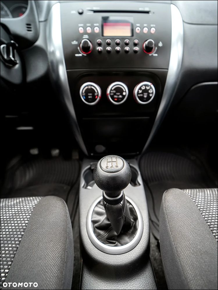 Suzuki SX4 - 24