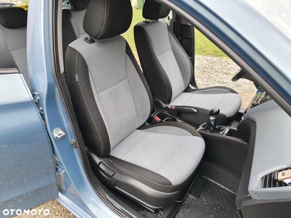 Hyundai i20 1.25 Classic + - 17