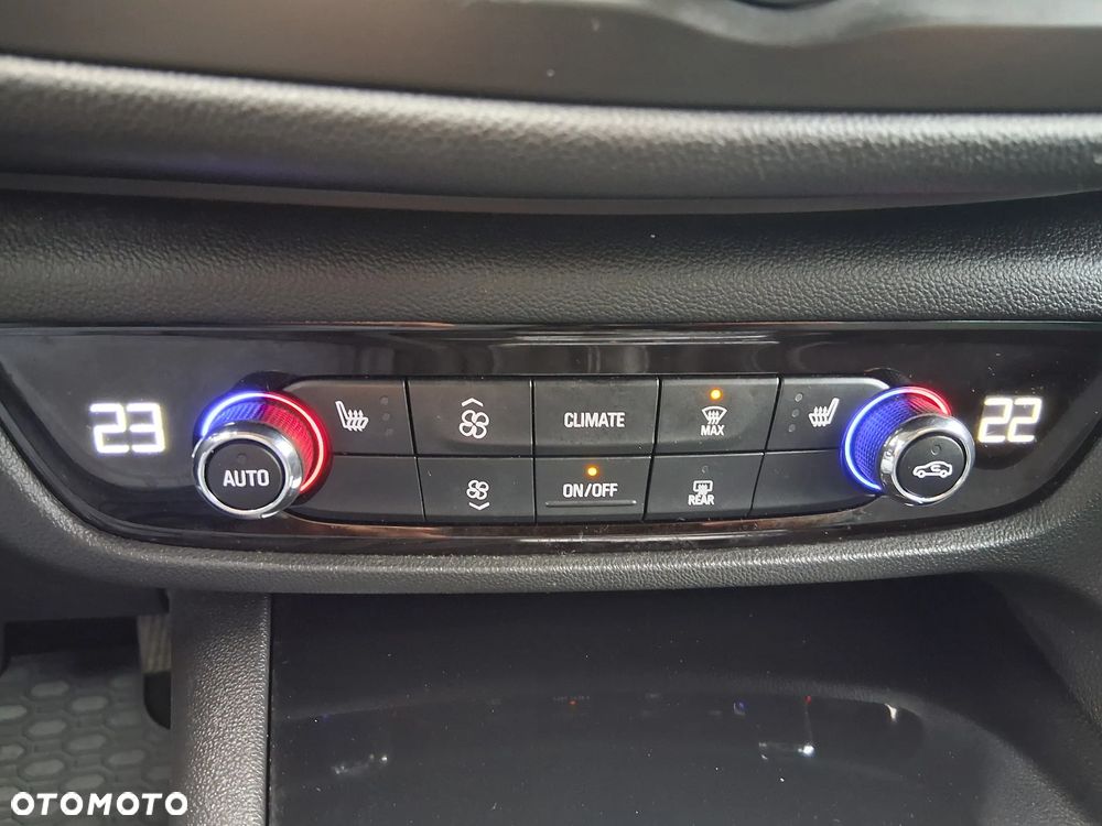 Opel Insignia 1.5 Direct InjectionTurbo Business Edition - 32