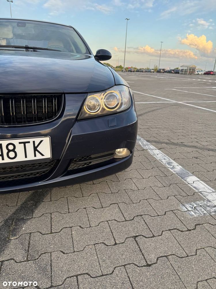BMW Seria 3 320d DPF - 4