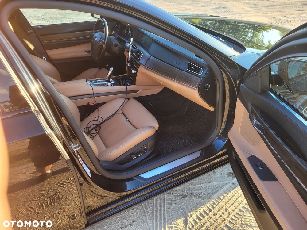 BMW Seria 7 730Ld - 15