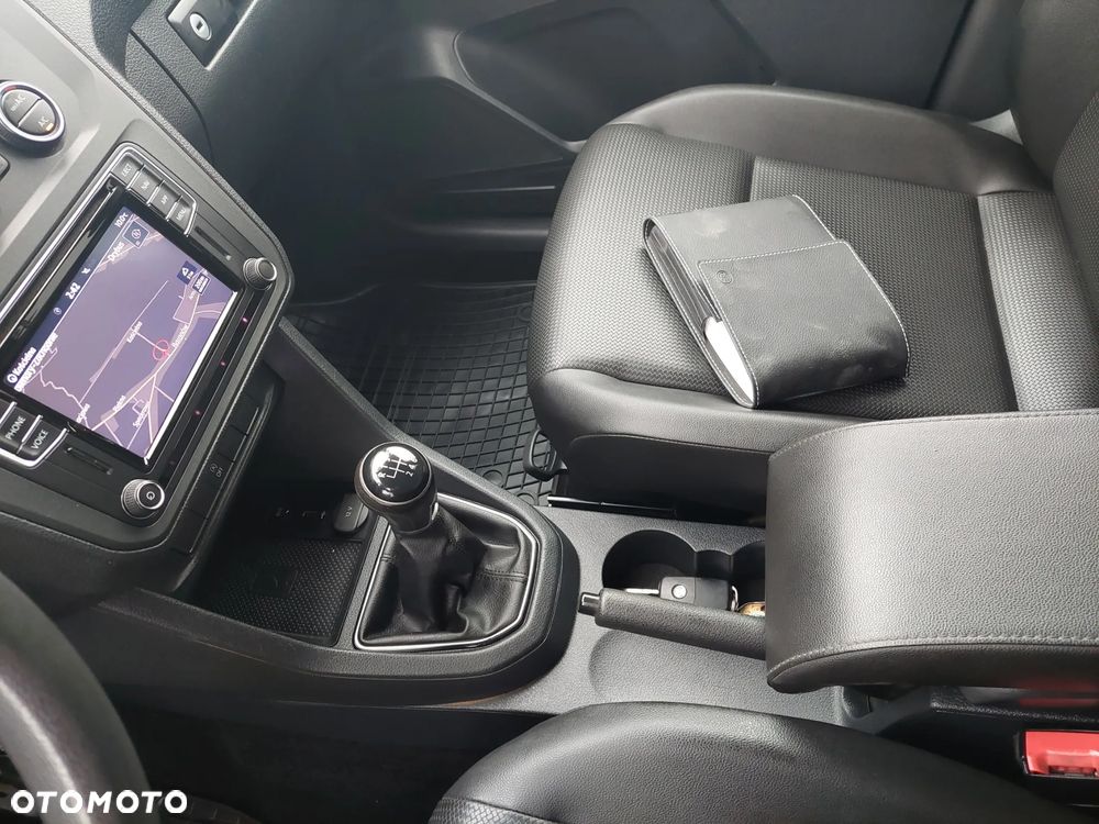 Volkswagen Caddy Maxi 2.0 TDI Trendline Mixt - 18