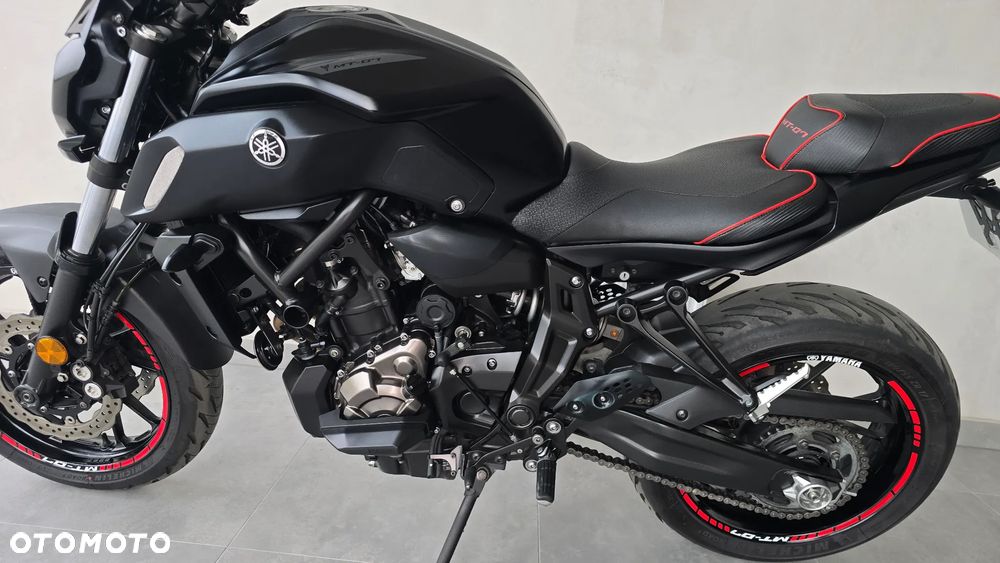 Yamaha MT - 18