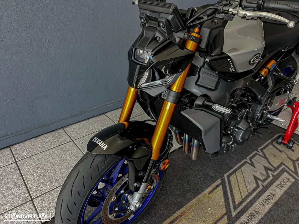 Yamaha MT-09 - 5