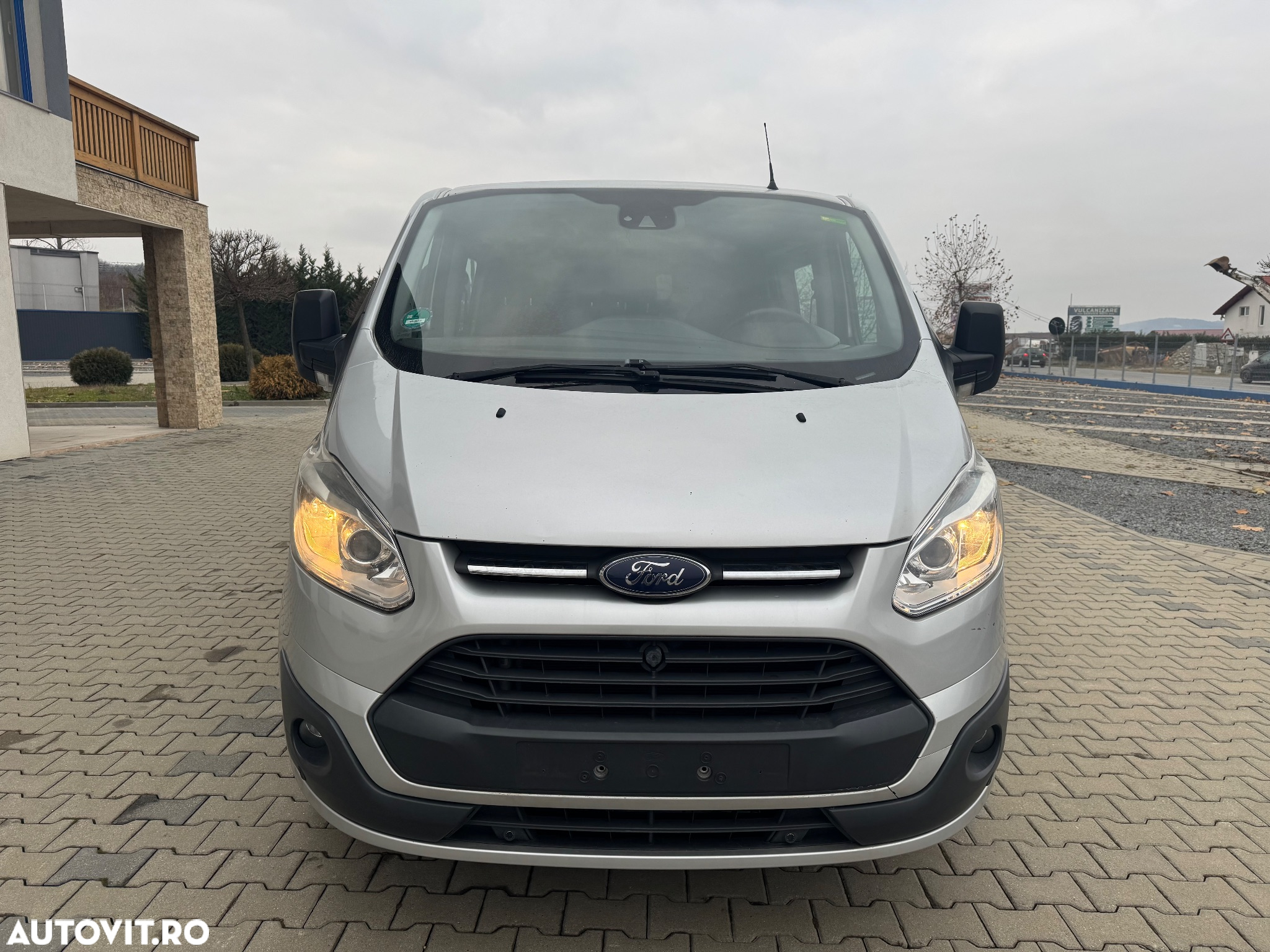 Ford Transit Custom 310 LWB Van Cabina Dubla Trend - 3