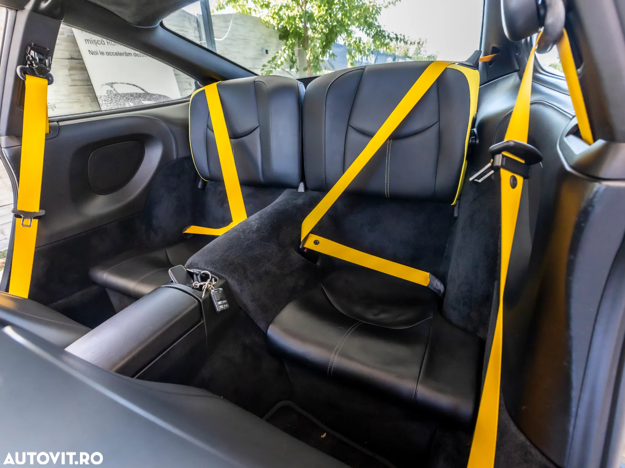 Porsche 911 Carrera 4 Tiptronic S - 14