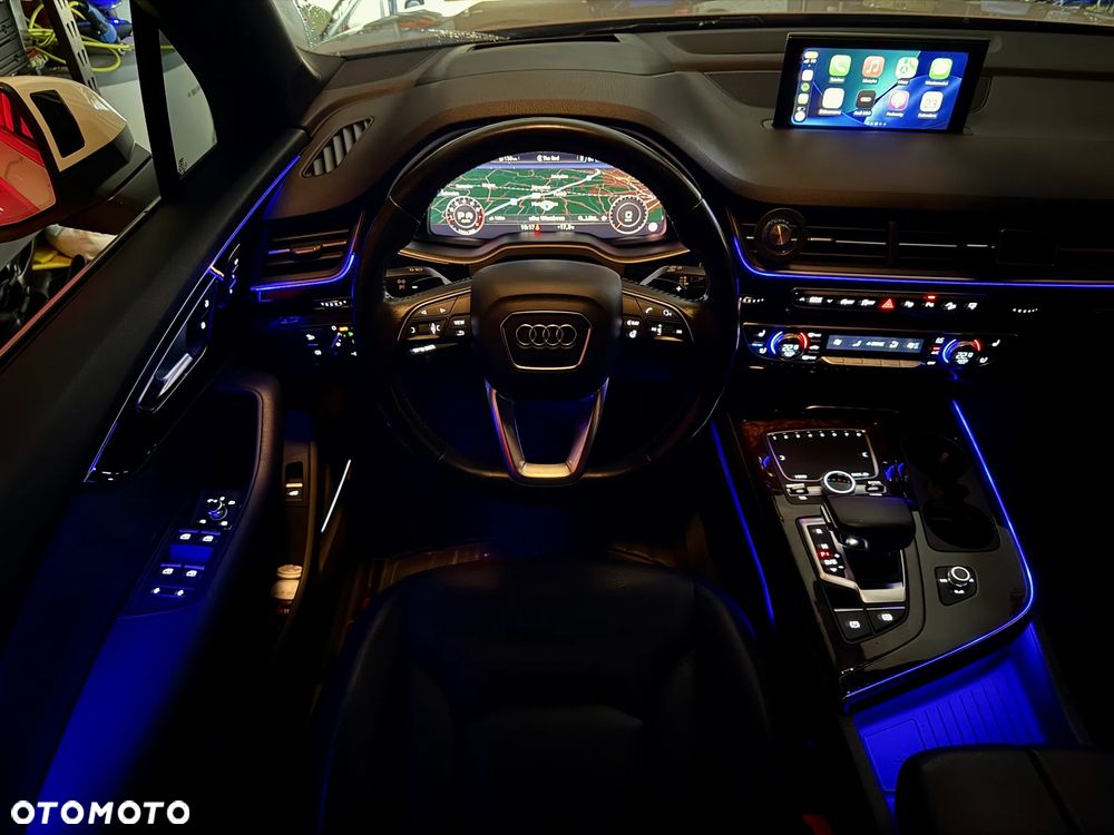 Audi Q7 55 TFSI quattro tiptronic - 12