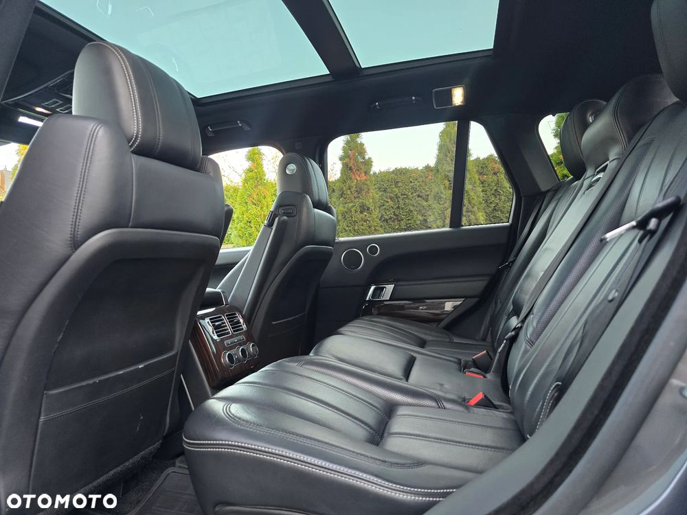 Land Rover Range Rover SDV6 Hybrid - 12