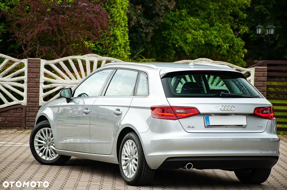 Audi A3 Sportback 1.6 TDI - 4