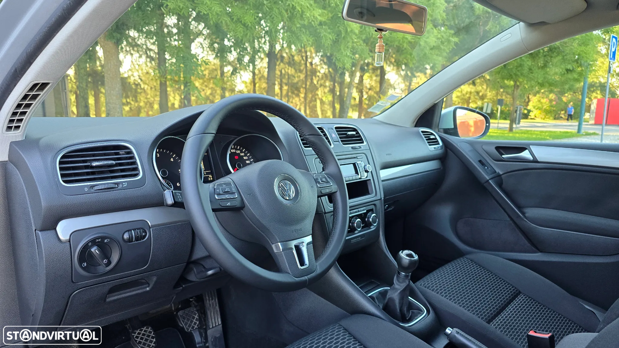 VW Golf 2.0 TDi Trendline - 19