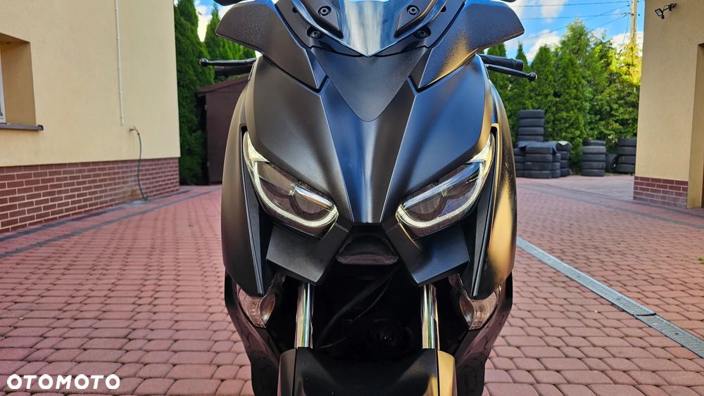 Yamaha X-max - 8