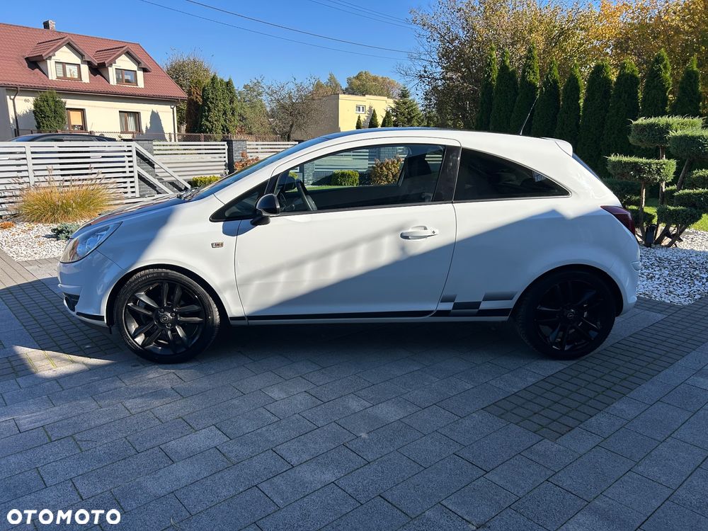 Opel Corsa 1.4 16V Color Race - 4