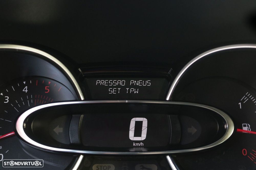 Renault Clio 1.5 dCi Limited - 32