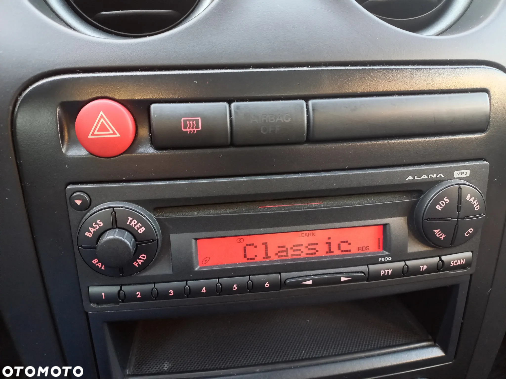 Seat Ibiza 1.9 TDI Reference - 11
