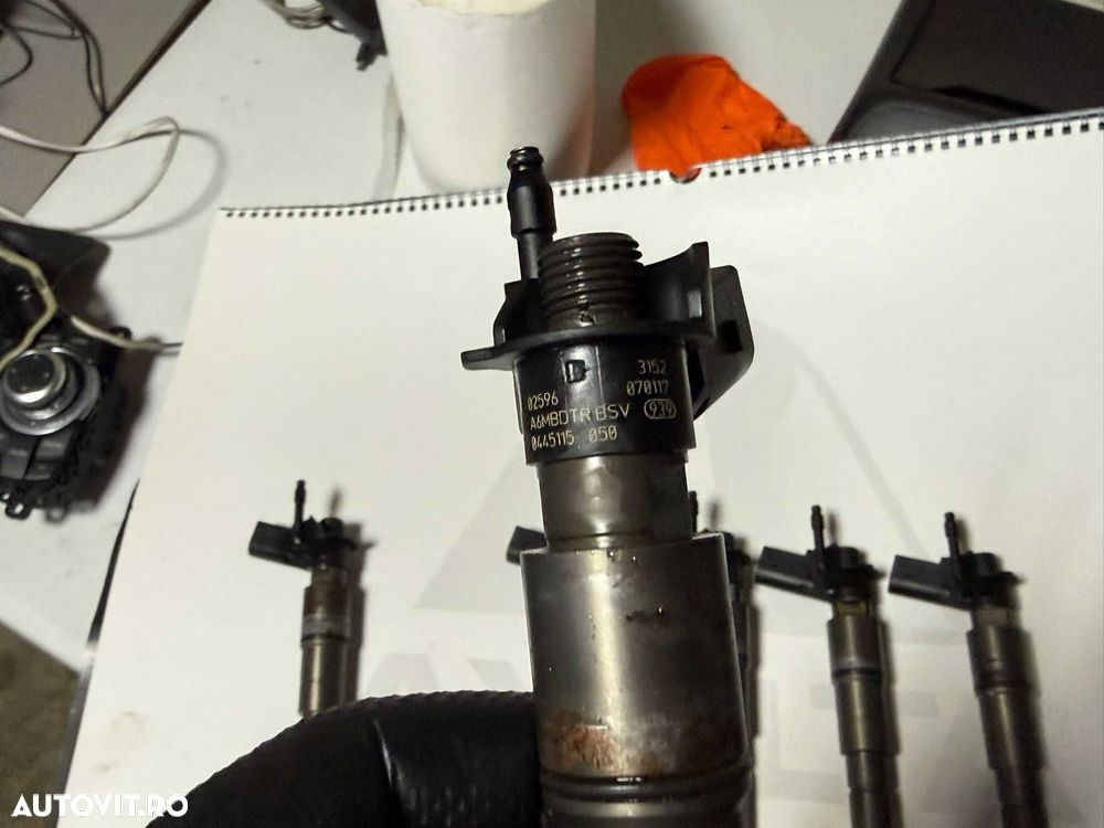 Injector injectoare BMW 3.5d 286 X3 X5 X6 cai cod 7796042 M57N2 M57 - 5