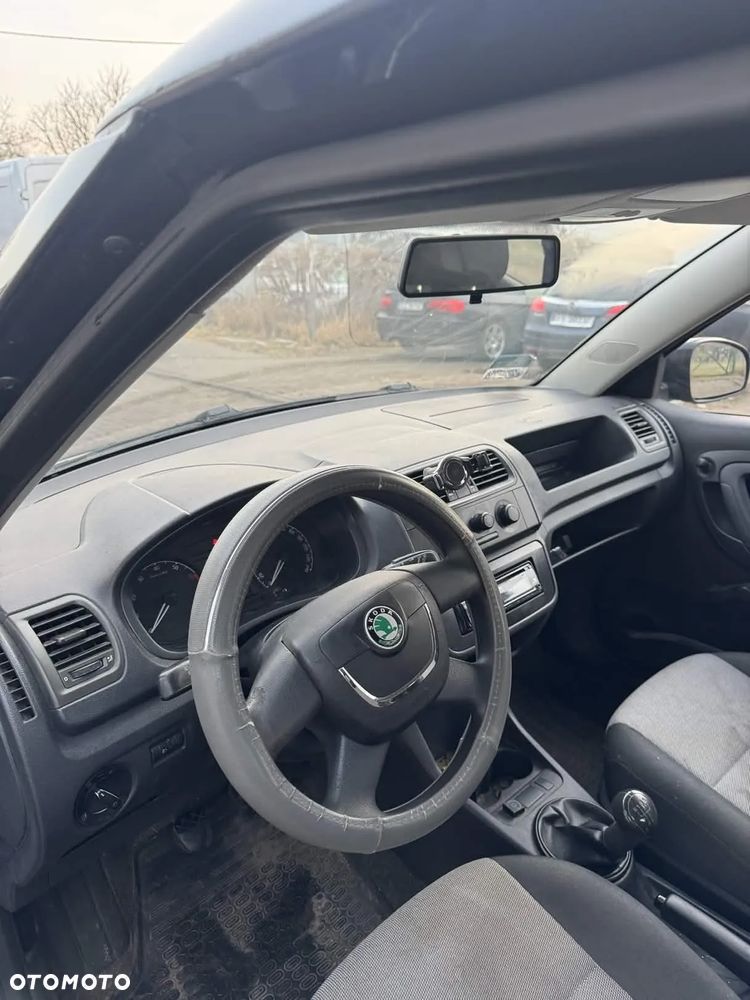 Skoda Fabia - 15