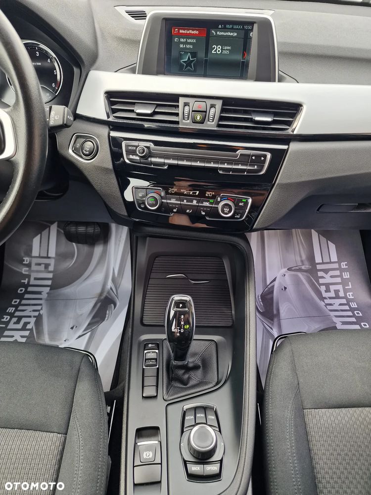 BMW X1 sDrive20d - 24