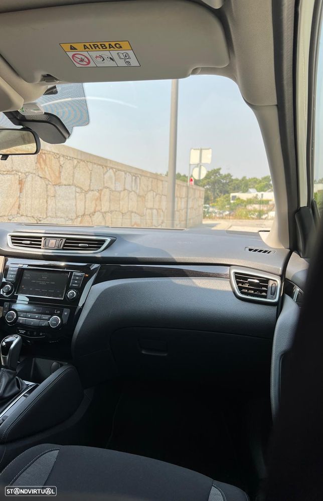 Nissan Qashqai 1.5 dCi N-Connecta DCT - 32