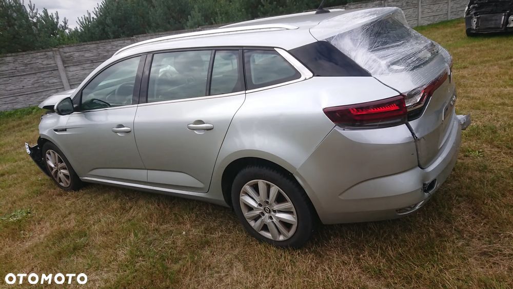 Renault Megane - 11