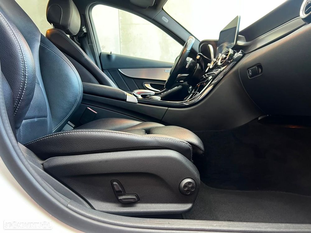 Mercedes-Benz C 300 BlueTEC Hybrid AMG Line - 16