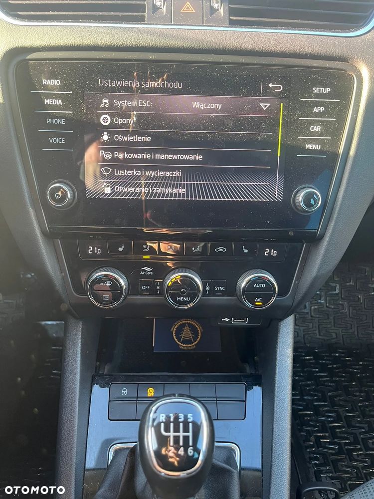 Skoda Octavia 1.5 TSI ACT Active - 14