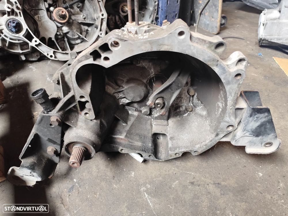 Mitsubishi Carisma 1.6 CAIXA VELOCIDADES - CV113 - 1