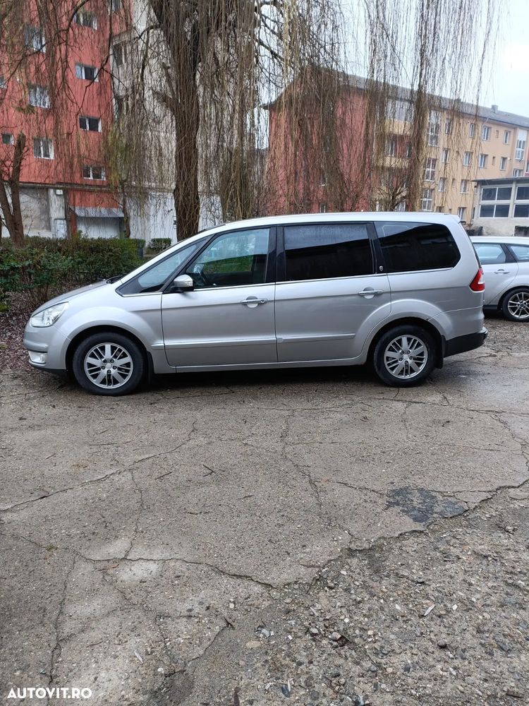 Ford Galaxy 2.0 TDCi DPF Ghia - 3