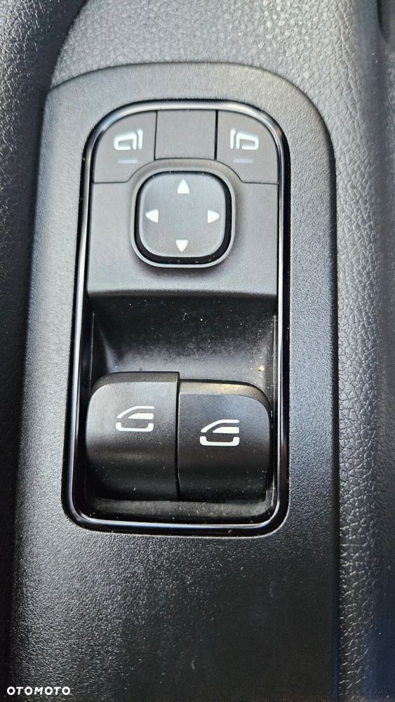 Mercedes-Benz SPRINTER 311CDI 37 - 9