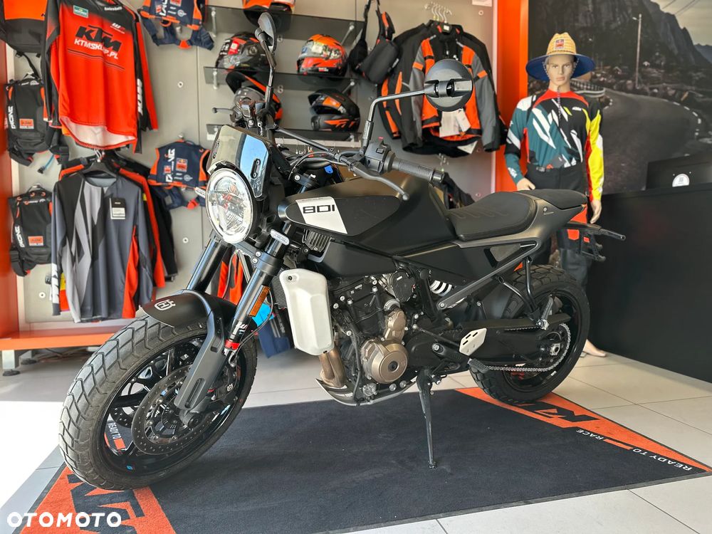 Husqvarna Svartpilen - 1