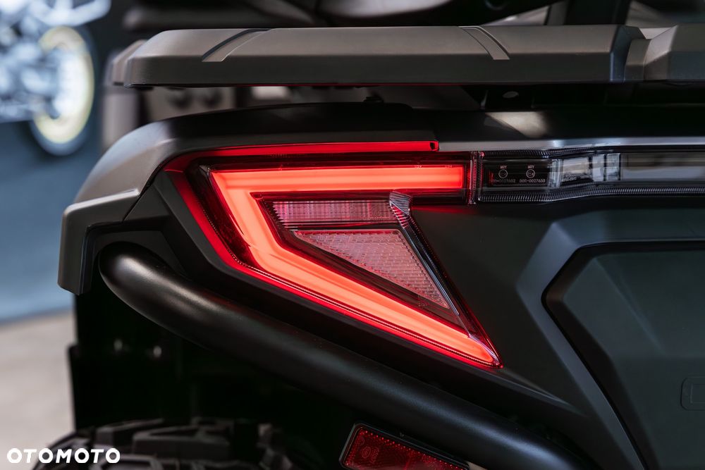 CFMoto CForce - 9